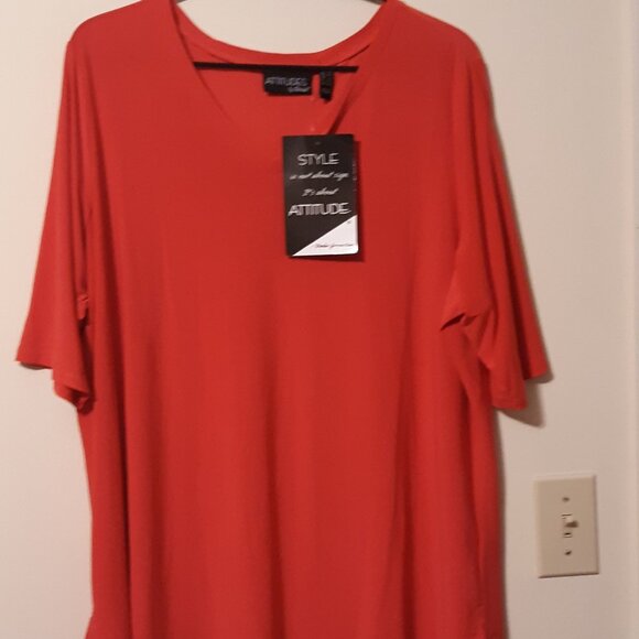 NWT Attitudes by Renee Top Size 1X - Picture 1 of 5